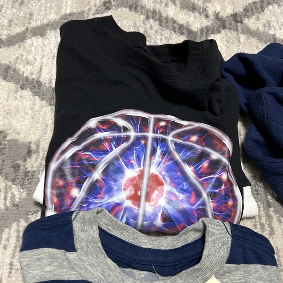 Boys 6pc Hoodie, Shirts 👕, and Pants 👖 Lot Children’s Place, p.s., Sonoma, JB - Picture 3 of 8